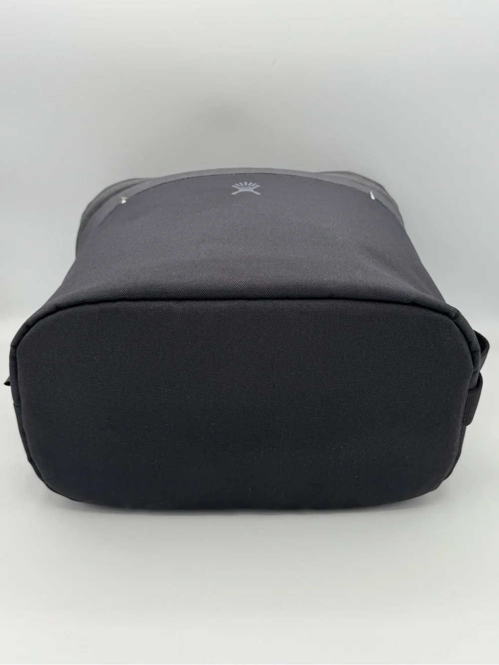 Hydro Flask 5L Insulated Soft Shell Lunch Bag Cooler Bag- Gray and Aqua